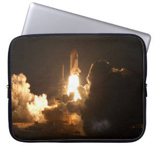 Capa Para Notebook Vaivém Espacial Terra Nave Orbital Noturna Canva