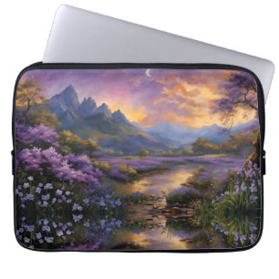 Capa Para Notebook Vale da Montanha lavanda em Dawn