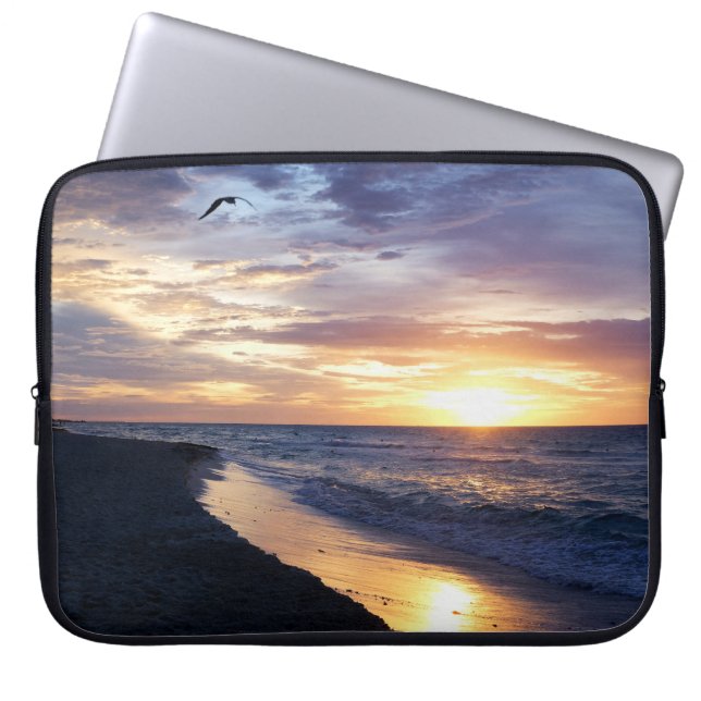 Capa Para Notebook Variantes de Praia do Sunrise Mexicano (Frente)