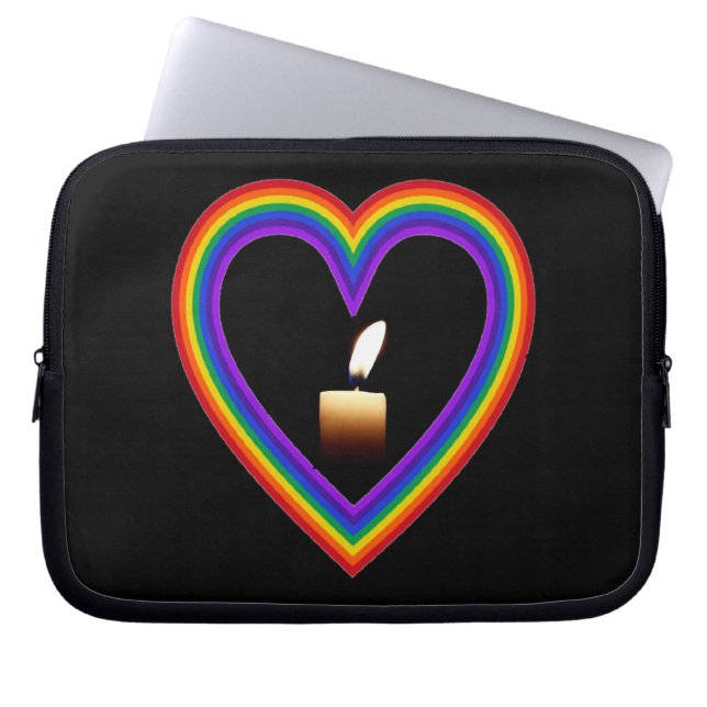 Capa Para Notebook Vela De bolsa de laptop Num Coração Ranbow (Frente)