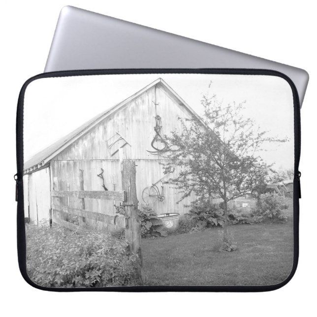 Capa Para Notebook Vintage Barn (Frente)