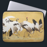 Capa Para Notebook Vintage Japonês Crane Bird Flocks<br><div class="desc">Apresentando o requintado papel de embrulho de pintura em grua japonesa Vintage do século 18, uma mistura cativante de elegância do eterno e artista cultural. Inspirado pela delicada beleza das pinturas de guindaste japonesas que floresceram durante o período Edo, este travesseiro transporta-o sem esforço para uma era passada de graça...</div>