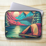 Capa Para Notebook Vintage, Rosa e Teal Camping, considerado<br><div class="desc">Acampamento do tablet. Os gráficos são de uma área de campismo rosa e teal com uma tenda,  pôr do sol,  lago e pinheiros.</div>