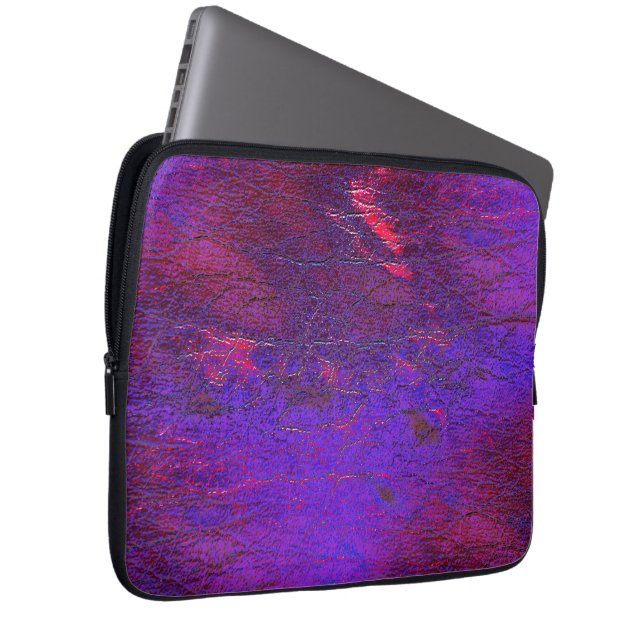 Capa Para Notebook Violeta gótica a couro aumentado vermelho manchado (Frente Esquerda)