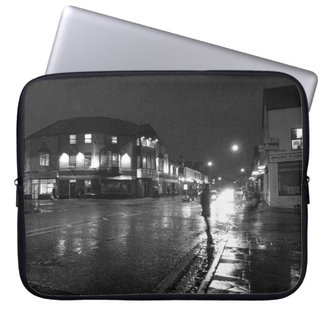 Capa Para Notebook Wet Evening, Salisbury Road Cardiff (1) (Frente)