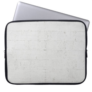 Capa Para Notebook White painted concrete wall concrete
