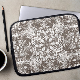 Capa Para Notebook Woodland Squirrels Mandala