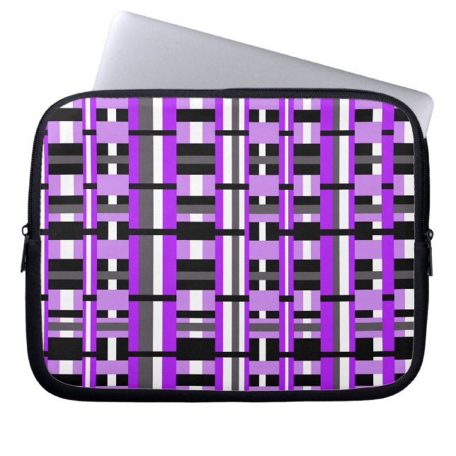 Capa Para Notebook Xadrez em roxo, preto e Cinza (Frente)