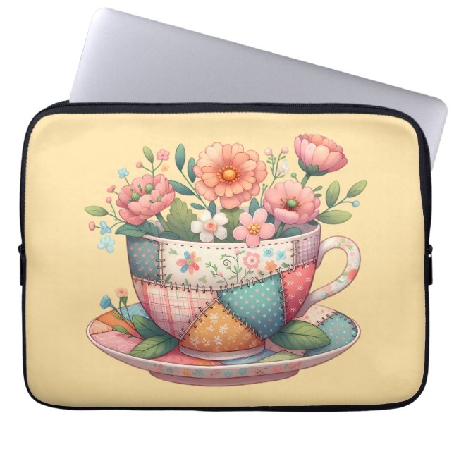 Capa Para Notebook Xícara de Chá em Patchwork com Flores Caprichosas (Frente)