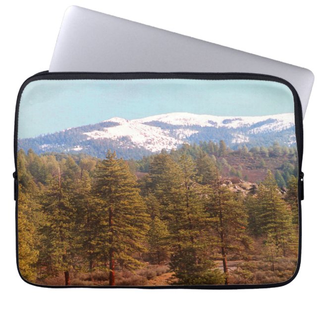 Capa Para Notebook Yolla Bollies no Inverno.... (Frente)