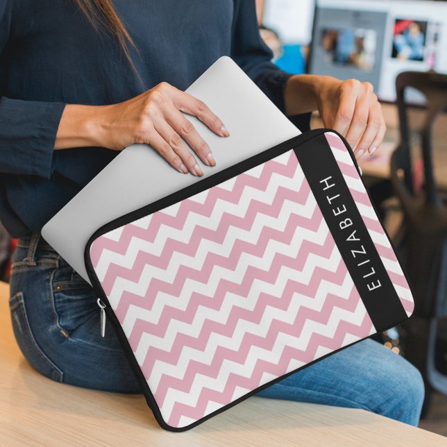 Capa Para Notebook Zigzag Rosa, Chevron Rosa, Padrão Onda, Seu Nome (Criador carregado)