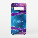 Capa Para Samsung Galaxy Agato De Galáxia Marmoreado Púrpura E Lata De Prat<br><div class="desc">Esta capa de telefone brilhante e atordoante vai chamar a atenção de todos! É azul e roxa com veias reluzentes prateadas nas bordas das camadas e estrelas cintilantes. Personalize-o com o seu nome em um script branco no centro.</div>