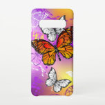 Capa Para Samsung Galaxy Borboletas Monarcas em Fundo Roxo<br><div class="desc">Laranja,  borboletas monarcas detalhadas sobre luz,  roxo,  pitoresco,  fundo pintado.</div>