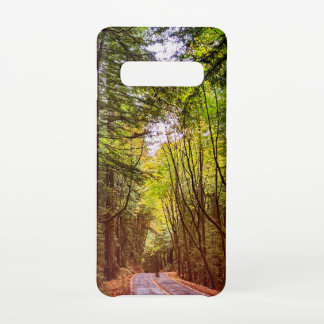 Capa Para Samsung Galaxy Estrada úmida através de árvores verdes no outono