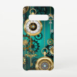 Capa Para Samsung Galaxy Steampunk Jewelry Watch em um fundo verde<br><div class="desc">Joias,  relógio de ouro com uma corrente de ouro e teclas num fundo textural verde. Estilo Steampunk.</div>