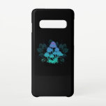 Capa Para Samsung Galaxy Toadstools em arbustos<br><div class="desc">Misteriosos,  bioluminescentes,  alucinogênicos,  ferramentas brilhantes com arbustos de plantas pântanas à noite,  fundo escuro e brilhante. Cogumelos brilhantes. Goblincore,  Mushroomcore</div>