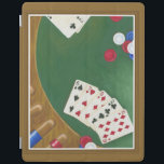 Capa Smart Para iPad Mão de Poker vencedora de 6 a 10<br><div class="desc">Se todas as mãos de pôquer fossem assim tão boas! Um de seis a dez heteros é a mão vencedora nesta pintura de Chariklia Zarris. Deem-se uma mão vencedora comprando esta peça!</div>