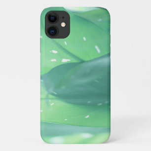 Capas de iPhone 11 Folhas de Planta Verde Pálido N