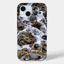 Capas de iphone Tranquil Mossy Cascade
