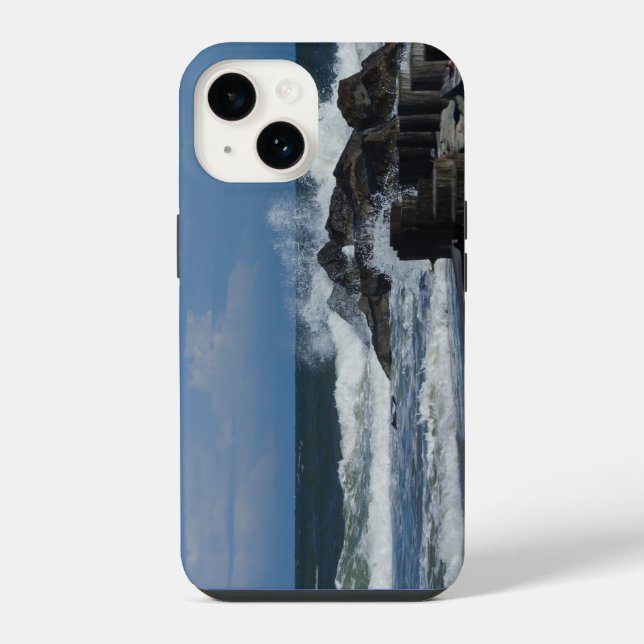 Capinha de iPhone Ondas Batendo na Folly (Verso)
