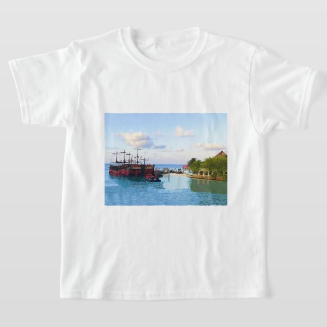Capitão Hook Pirate Ship, Cancun T-shirt (Postura )