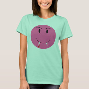 Cara cor-de-rosa com o t-shirt das presas do