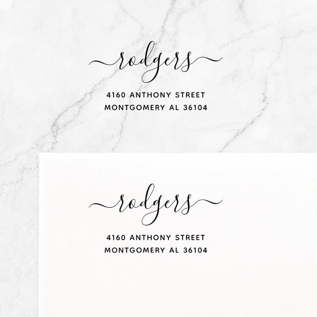 Carimbo Auto Entintado Caligrafia Moderna Elegante 08 | Endereço de devol (Modern, elegant calligraphy script font with swashes family name self-inking return address stamp.)