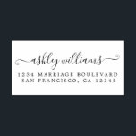 Carimbo Auto Entintado Nome Caligrafia Elegant Script Endereço<br><div class="desc">Carimbo personalizado com endereço de retorno moderno e simples, com o seu nome em elegante caligrafia manuscrita e tipografia moderna. Basta adicionar o seu nome e endereço a todos os envelopes de convites. Exclusivamente projetado para você pelo Happy Dolphin Studio. Se precisar de ajuda ou de produtos correspondentes, entre em...</div>