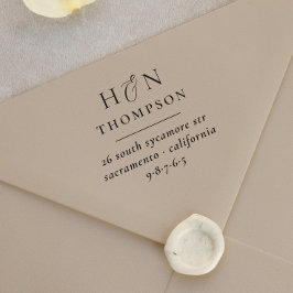 Carimbo Auto Entintado Nome de Casamento Clássico e Iniciais Endereço de 