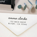 Carimbo Auto Entintado Retornar Endereço Nome de Script Minimalista Moder<br><div class="desc">Carimbo de endereço simples e na moda,  num estilo moderno de design minimalista,  com uma elegante tipografia de escrita natural a preto e branco clássico,  com uma letra de escrita manual informal. O texto pode ser facilmente personalizado para um carimbo super único!</div>