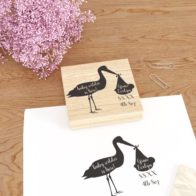 Carimbo de Borracha de Anúncio de Nascimento de Te (Celebrate the arrival of your baby bundle with this cute stork rubber stamp. Add your birth stats!)