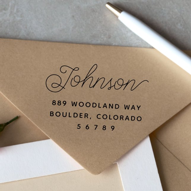 Carimbo De Borracha Endereço de devolução de nome de família moderno m (Minimal Modern Family Name Return Address Rubber Stamp)