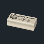 Carimbo De Borracha Feliz Hanukkah Chanukah Snowflake Feriado Judeu<br><div class="desc">O selo de borracha apresenta uma ilustração original de um biscoito floco de neve cozido fresco. Excelente para correio de férias,  remoção de reservas e artesanato! Simplesmente personalize com suas informações.</div>