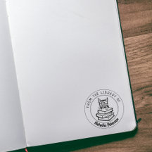 Gato Europeu De Cabelo Curto, Livro Da Biblioteca