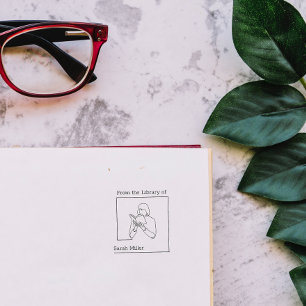 Carimbo De Borracha Lendo O Livro Moderno De Professores Da Biblioteca