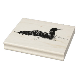 Carimbo De Borracha Loon Floating on Water Stippled Graphic Style