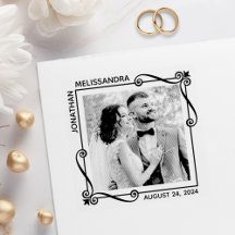 Redemoinhos de canto moldura quadrada foto de casa