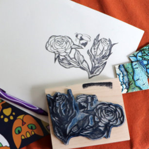 Carimbo De Borracha Rosas e uma abelha