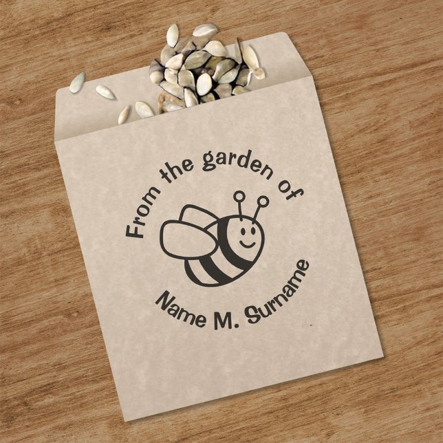 Carimbo De Borracha Selo Cartoon Abelha (Seed Envelope Stamp in Use)