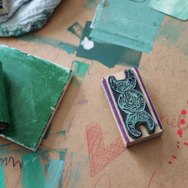 Carimbo De Borracha Símbolo da Deusa Tríplice Lua em Flor (Criador carregado)