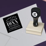 Carimbo De Borracha Vintage personalizada envelhecida em perfeição<br><div class="desc">Vintage personalizada envelhecida até à perfeição design pode ser um presente excelente para seus amigos ou familiares,  ou você mesmo pode usá-lo.</div>