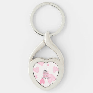 Carry Love & Books – Chaveiro de Coração Torcido d