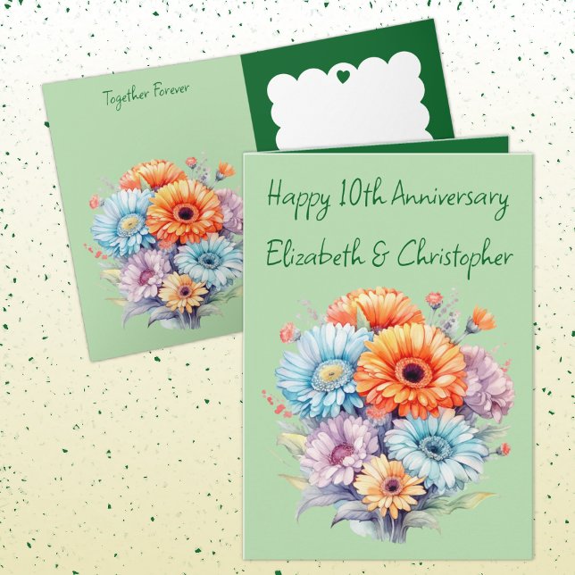 Cartão 10º aniversário da gerbera floresce verde (Criador carregado)