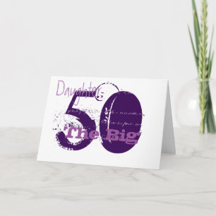 Cartão 50º aniversário para filha, texto roxo em branco.