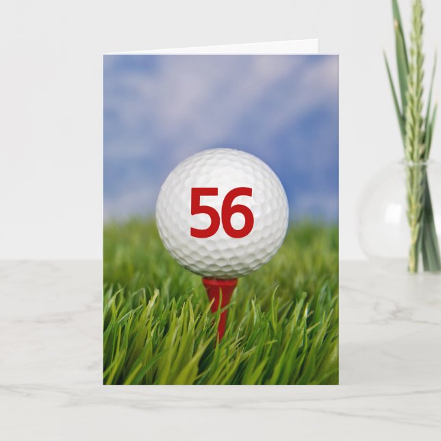 Cartão 56º aniversário da Bola de Golfe no Tee Vermelho (Frente)