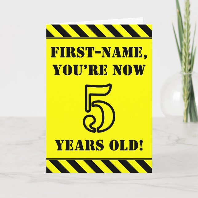 Cartão 5 Birthday: Texto do Estilo de Estêncil Divertido, (Frente)