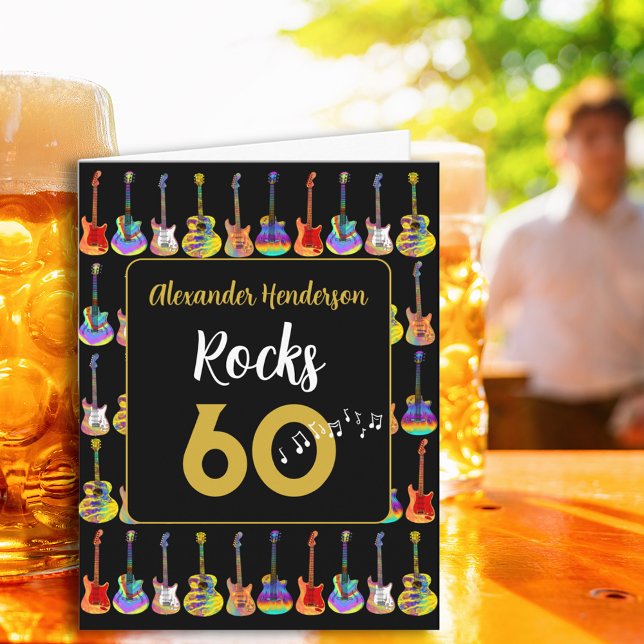 Cartão 60º aniversário Rock and Roll Guitar adiciona nome (Cool 60th birthday rock and roll guitar black and gold personalized greeting card)