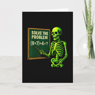 Cartão 67 Meme do Esqueleto de Halloween de Matemática pa