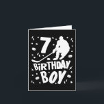 Cartão 7 Birthday Boy Ice Hockey Kids 7 Anos Festa<br><div class="desc">7 Birthday Boy Ice Hockey Kids 7 Anos de Festa Dotada</div>