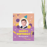 Cartão A foto dos miúdos Balloons o aniversário do<br><div class="desc">Miúdos - balões da foto do menino ou da menina que cumprimentam o cartão de aniversário que pode ser personalizado.</div>